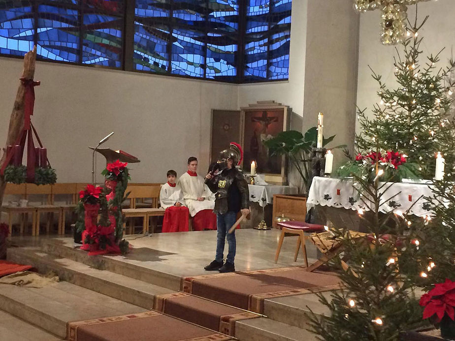 Kinderchristmette mit Krippenspiel in St Maria